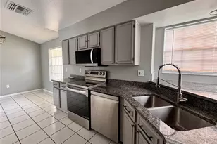 4125 E Vista Ct, Kissimmee, FL 34746 - Photo 4