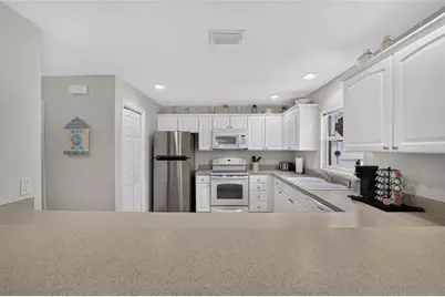 308 Almeria Street, The Villages, FL 32162 - Photo 8
