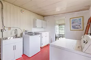 1030 Capella Dr, Tavares, FL 32778 - Photo 34