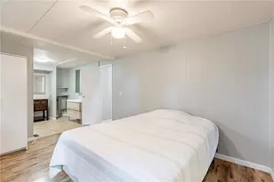 1030 Capella Dr, Tavares, FL 32778 - Photo 22