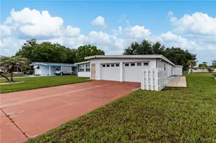 1030 Capella Dr, Tavares, FL 32778 - Photo 42
