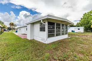 1030 Capella Dr, Tavares, FL 32778 - Photo 54