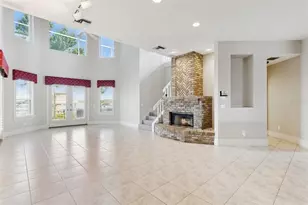 1901 Edgewater Dr, Mount Dora, FL 32757 - Photo 10