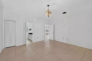 1111 Lakeshore Dr, Eustis, FL 32726 - Photo 8