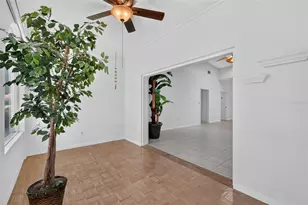 1111 Lakeshore Dr, Eustis, FL 32726 - Photo 20