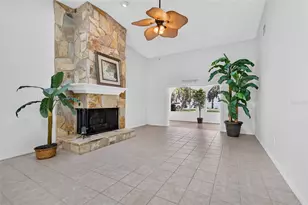 1111 Lakeshore Dr, Eustis, FL 32726 - Photo 16