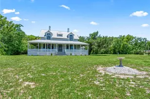 511 E Mirror Lake Dr, Fruitland Park, FL 34731 - Photo 8