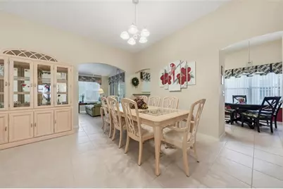 511 San Lorenzo Court, The Villages, FL 32159 - Photo 6