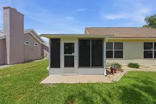 511 San Lorenzo Ct, Lady Lake, FL 32159 - Photo 8