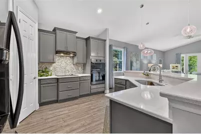 8220 Bridgeport Bay Circle, Mount Dora, FL 32757 - Photo 12