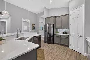 8220 Bridgeport Bay Cir, Mount Dora, FL 32757 - Photo 14