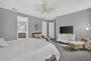 8220 Bridgeport Bay Cir, Mount Dora, FL 32757 - Photo 24