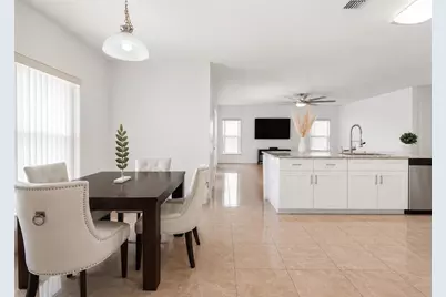 412 Marlberry Leaf Avenue, Kissimmee, FL 34758 - Photo 4