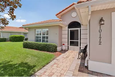10172 Mainsail Drive, Oxford, FL 34484 - Photo 4