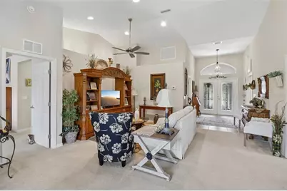 10172 Mainsail Drive, Oxford, FL 34484 - Photo 12