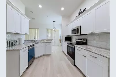 25206 Ormond Court, Leesburg, FL 34748 - Photo 16
