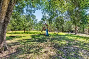 2272 SW Grandview Ave, Dunnellon, FL 34431 - Photo 16