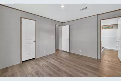607 Lawrence Street, Wildwood, FL 34785 - Photo 12