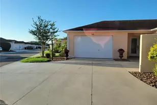 316 Guido Ave, Lady Lake, FL 32159 - Photo 2