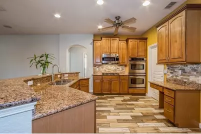 3814 Thornewood Way, Clermont, FL 34711 - Photo 2