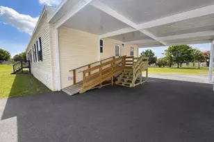 13718 County Rd 109D-3, Lady Lake, FL 32159 - Photo 42