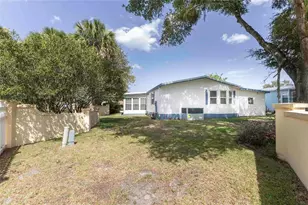 1159 Paradise Dr, Lady Lake, FL 32159 - Photo 24