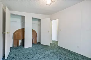 2786 NE 33rd Pl, Coleman, FL 33521 - Photo 16