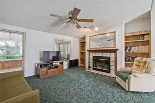 2786 NE 33rd Pl, Coleman, FL 33521 - Photo 10