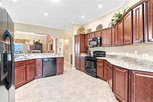 796 Aberdeen Run, The Villages, FL 32162 - Photo 12