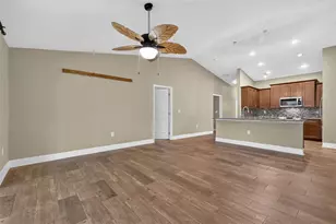 74 N Oak Ave, Umatilla, FL 32784 - Photo 12