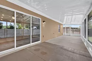 74 N Oak Ave, Umatilla, FL 32784 - Photo 24