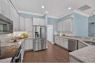 10216 Julia Isles Avenue, Oxford, FL 34484 - Photo 14