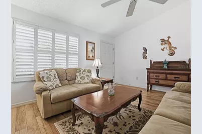 2189 Crawford Court, The Villages, FL 32162 - Photo 4