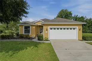 81 Twin Lake Cir, Umatilla, FL 32784 - Photo 2