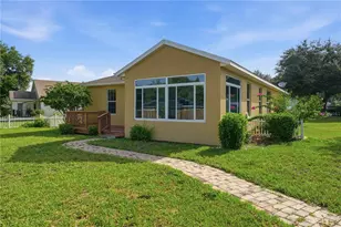 81 Twin Lake Cir, Umatilla, FL 32784 - Photo 38