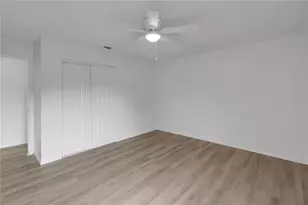 1229 Padgett Cir, Lady Lake, FL 32159 - Photo 24