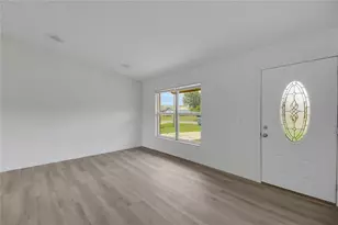 1229 Padgett Cir, Lady Lake, FL 32159 - Photo 28