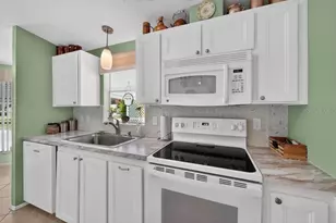 1226 Pompano Ln, Lady Lake, FL 32159 - Photo 22