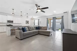 180 Jensen Dr, Groveland, FL 34736 - Photo 2