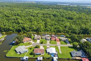 26638 E Cove Dr, Tavares, FL 32778 - Photo 42