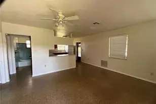 12455 SE 138th Ave, Ocklawaha, FL 32179 - Photo 2