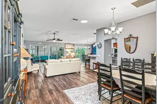 17946 SE 87th Melrose Ct, The Villages, FL 32162 - Photo 10