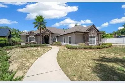 1251 Magnolia Farms Court, Eustis, FL 32726 - Photo 2
