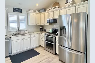 1946 McConnells Avenue, The Villages, FL 32162 - Photo 6