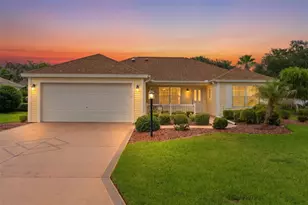 649 Ravenel Ct, The Villages, FL 32162 - Photo 2