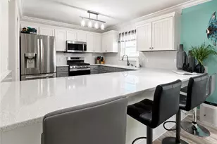 896 Radclife Berea Pl, The Villages, FL 32162 - Photo 6