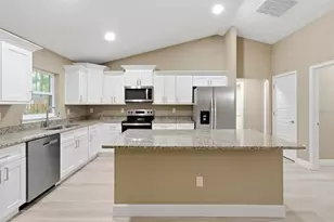 9944 N Wayland Ave, Citrus Springs, FL 34434 - Photo 14