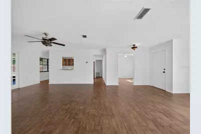 811 W Harbour Court, Ocoee, FL 34761 - Photo 4