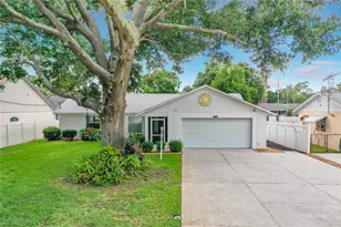 33909 Linda Ln, Leesburg, FL 34788 - Photo 6