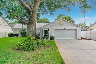 33909 Linda Ln, Leesburg, FL 34788 - Photo 10